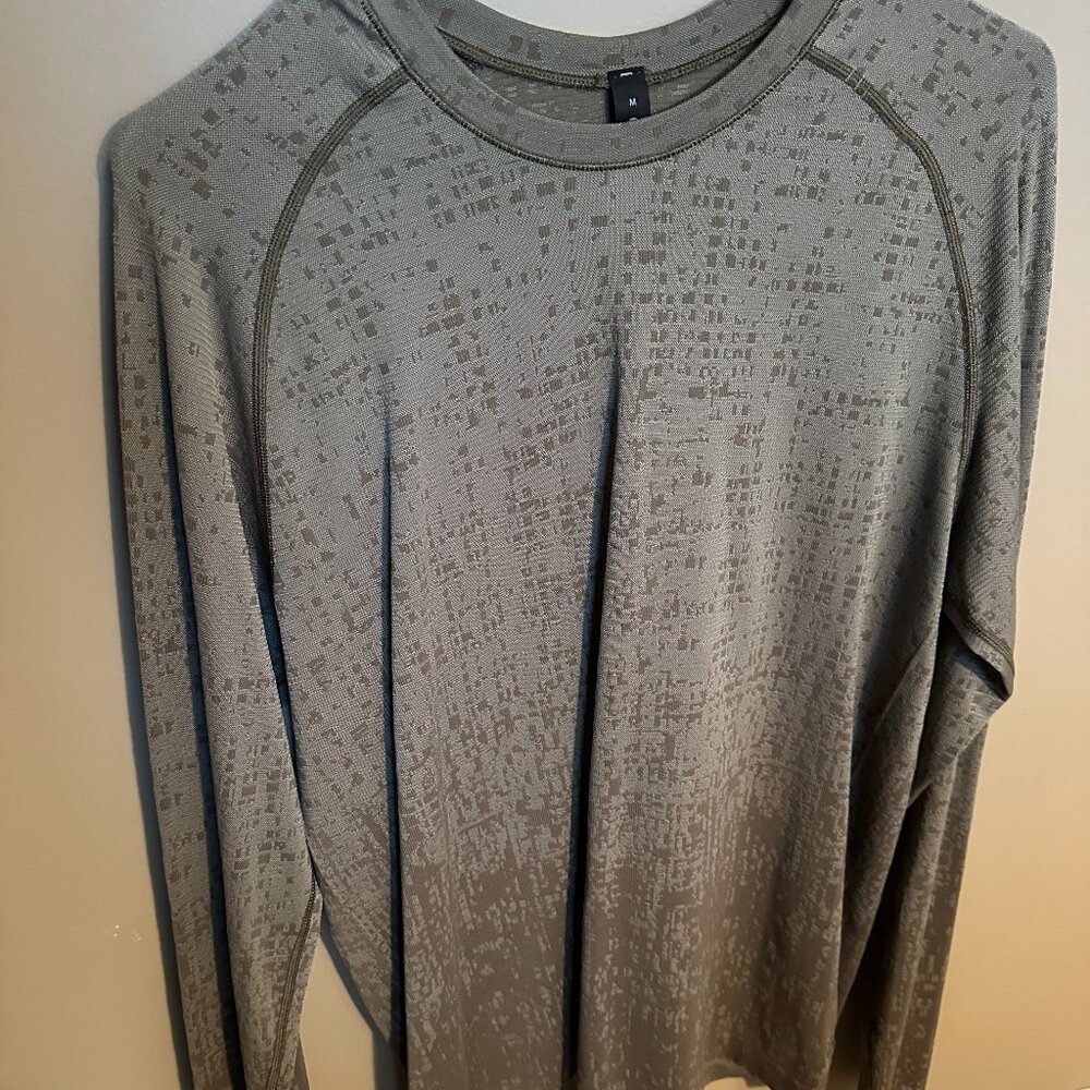 Metal Vent Tech Long-Sleeve 2.0